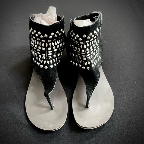 Steve Madden Shoes - Rock n’ Roll Steve Madden Gladiator Sandals